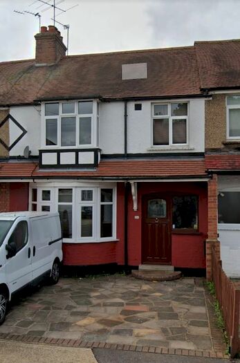3 Bedroom Terraced House To Rent In Parkfield Avenue, Hillingdon UB10