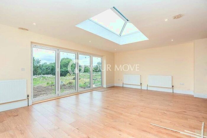 4 Bedroom House To Rent In Lodge Road, Locks Heath, Southampton, Hampshire, SO31