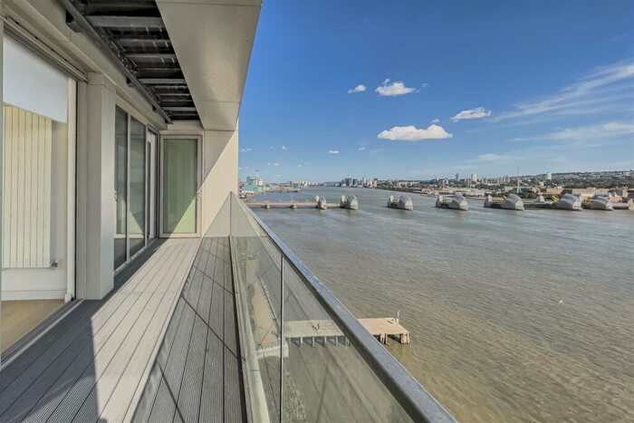 2 Bedroom Apartment To Rent In Liner House, Royal Wharf, E16