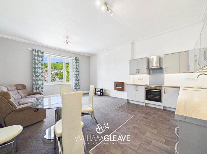 2 Bedroom Apartment To Rent In Mostyn Street, Llandudno, Conwy, LL30