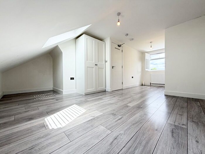 Studio To Rent In Galpins Road, Thornton Heath, CR7