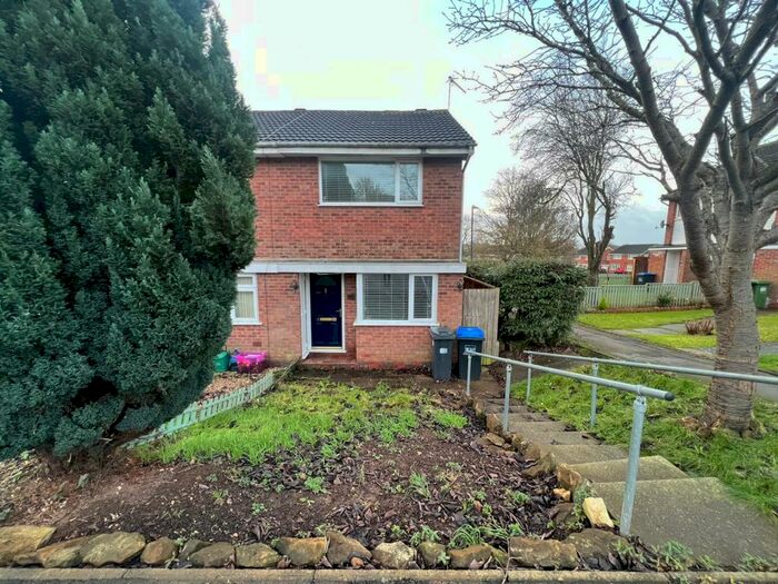 2 Bedroom End Of Terrace House To Rent In Yardley Close, Warwick, CV34
