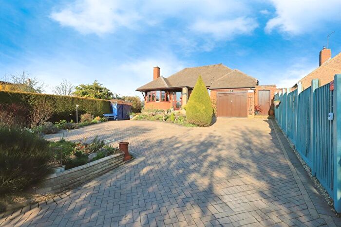 3 Bedroom Detached Bungalow For Sale In Trimpley Lane, Shatterford, Bewdley, DY12