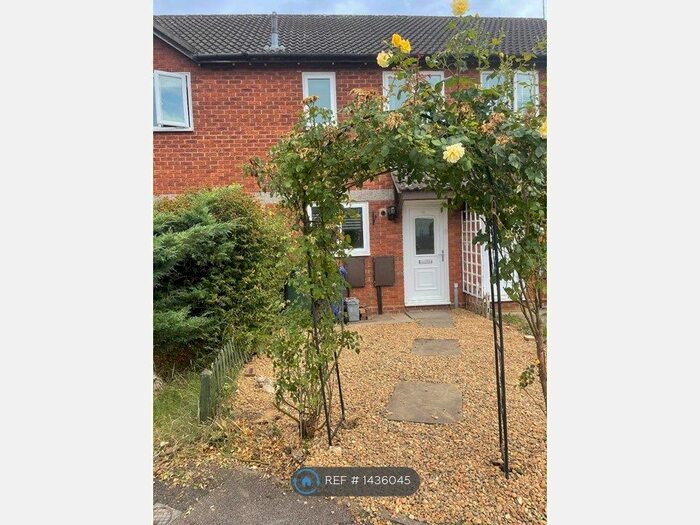 2 Bedroom Terraced House To Rent In Kestrel Way, Bicester, OX26