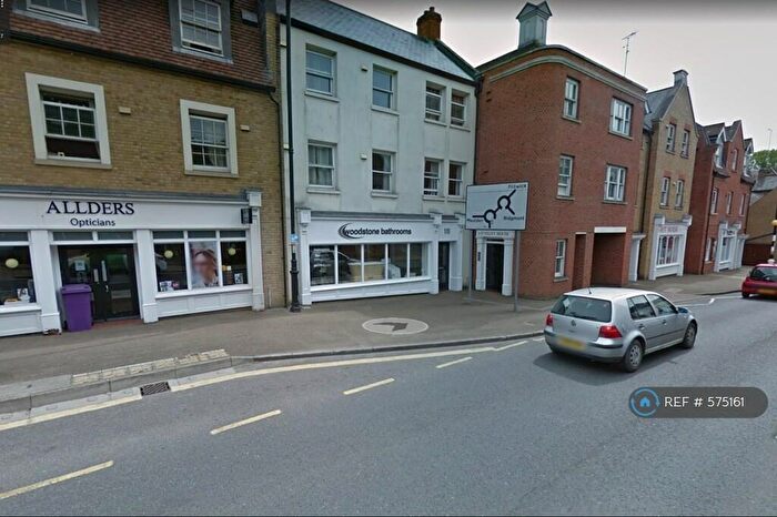 2 Bedroom Flat To Rent In Bedford Street, Ampthill, Bedford, MK45