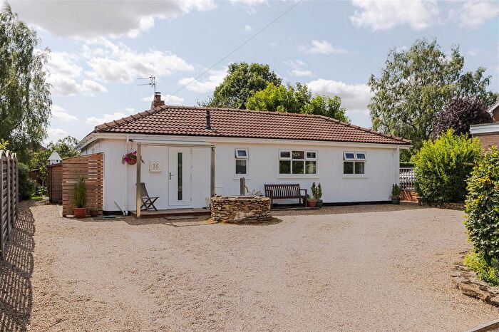 2 Bedroom Detached Bungalow For Sale In Well Street, Messingham, DN17
