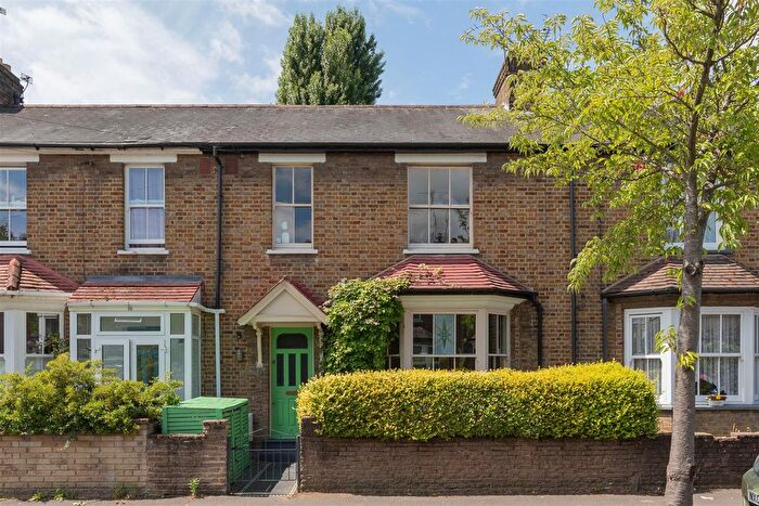 3 Bedroom Property To Rent In Lyne Crescent, Walthamstow, E17