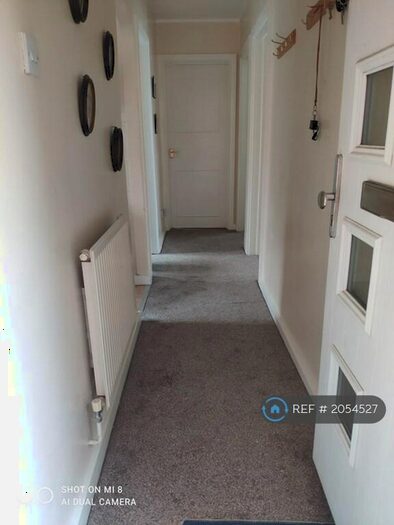 2 Bedroom Flat To Rent In Boundary Road, Upminster, RM14