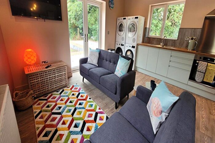 1 Bedroom House To Rent In Room North Road, Cardiff, CF14