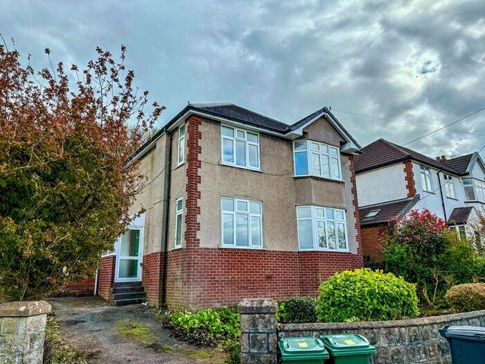 3 Bedroom Detached House To Rent In Kings Road, Clevedon, BS21