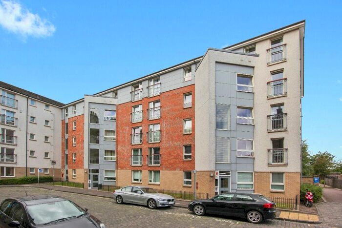 2 Bedroom Flat To Rent In Duff Street, Dalry, Edinburgh, EH11