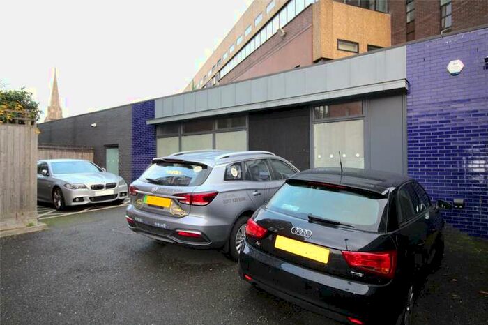 Office Commercial To Rent In Watsons Road, Wood Green, London, N22
