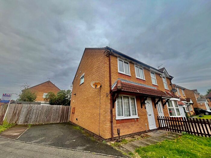 3 Bedroom Semi-Detached House To Rent In Meadowsweet Road, Hamilton, Leicester, LE5
