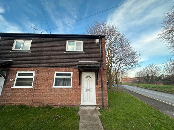 2 Bedroom Town House To Rent In Centre Court, Barlow Street, DE1