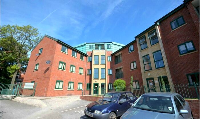 2 Bedroom Apartment To Rent In Plymouth Point, Longsight, Manchester, M13