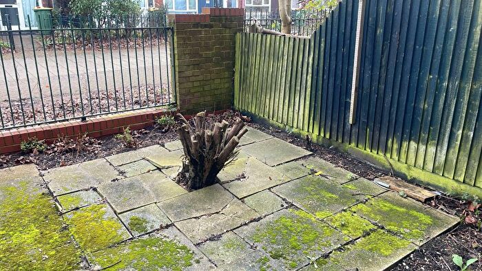 1 Bedroom Flat To Rent In Waddington Street, London, E15