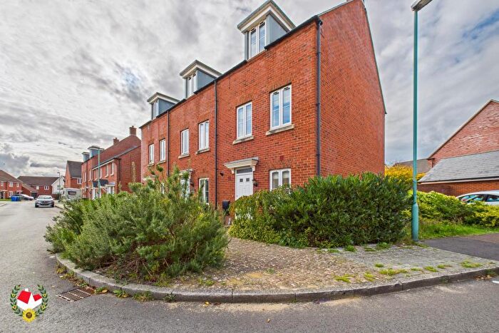 3 Bedroom Terraced House To Rent In Juniper Way, Coopers Edge, Gloucester, GL3