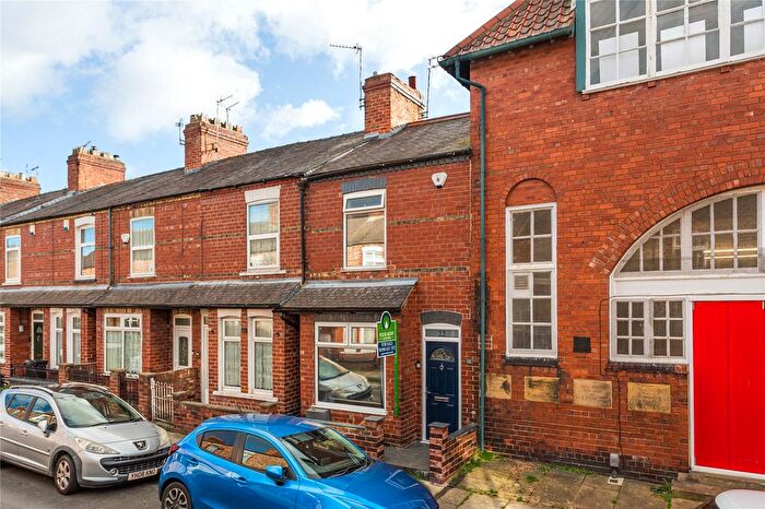 2 Bedroom Terraced House For Sale In Falsgrave Crescent, York, North Yorkshire, YO30