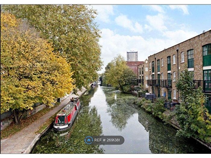 4 Bedroom Semi Detached House To Rent In Nightingale Mews, London, E3