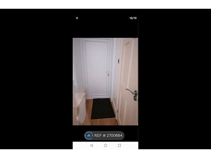 Studio To Rent In Thorndon Close, Kent, BR5