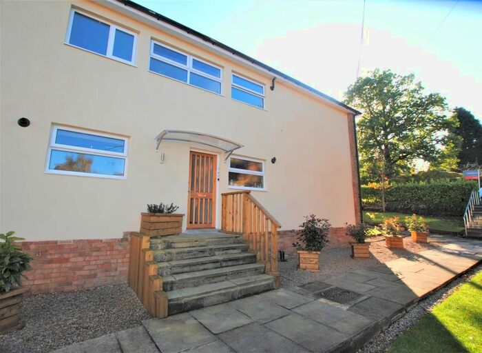 2 Bedroom Flat To Rent In Kent Road North, Harrogate, North Yorkshire, HG1