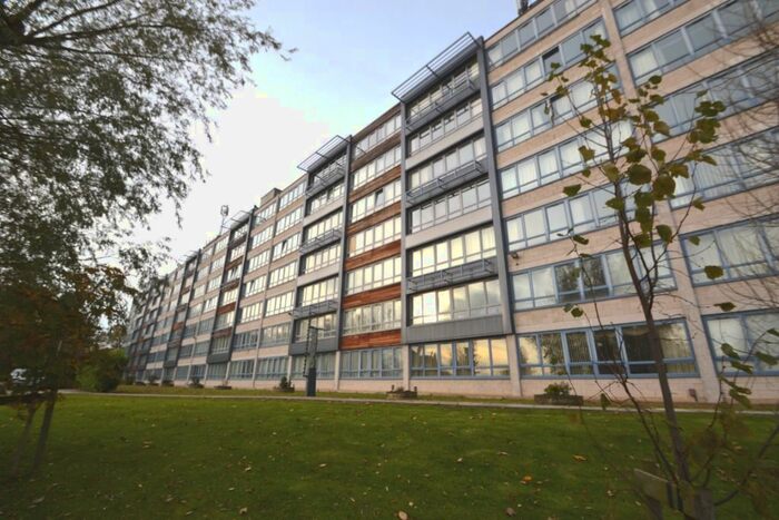 2 Bedroom Flat To Rent In Ingledew Court, Moortown, Leeds LS17