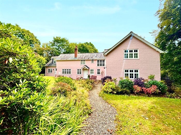 5 Bedroom Detached House For Sale In Shirley Holms, Lymington, SO41