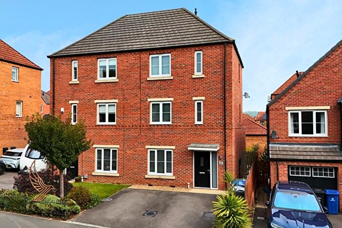 4 Bedroom Semi-detached House For Sale In Dove Road, Mexborough, S64