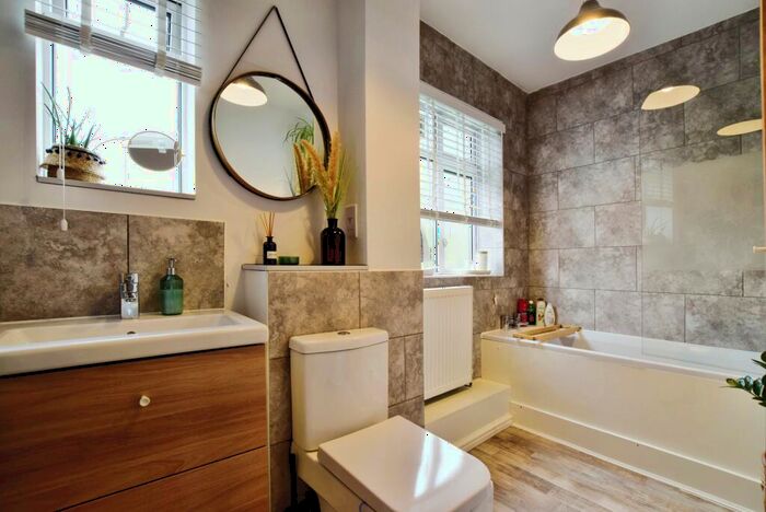 3 Bedroom Terraced House For Sale In Heybrook Road, Manchester, M23