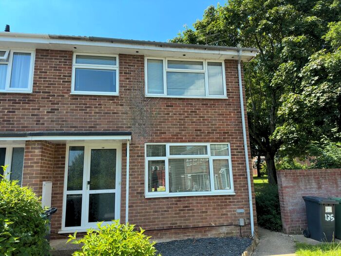 3 Bedroom End Of Terrace House To Rent In Porter Road, Basingstoke, Hampshire, RG22