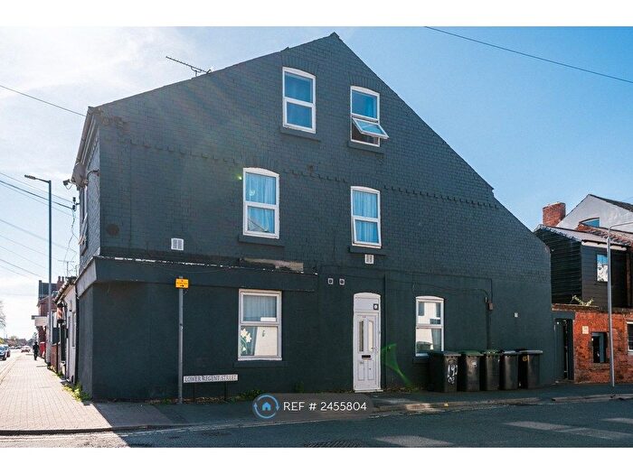 3 Bedroom Flat To Rent In Queens Road, Beeston, Nottingham, NG9