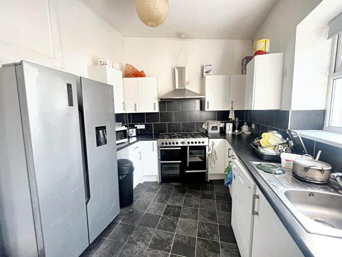 6 Bedroom House To Rent In Arundel Crescent, Plymouth, PL1