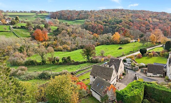 4 Bedroom Detached House For Sale In Forwood, Minchinhampton, Stroud, GL6