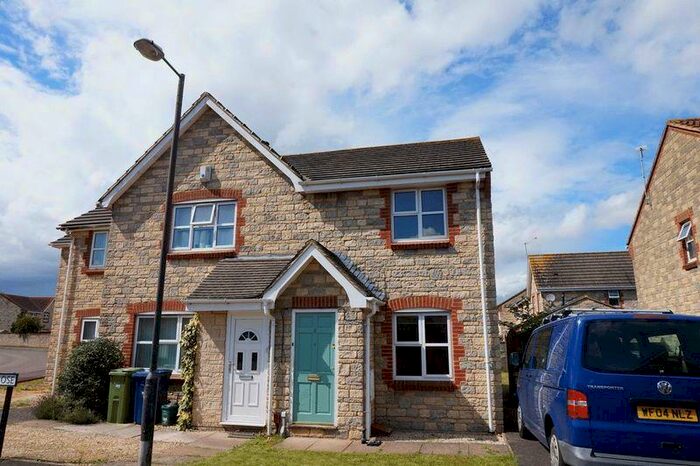 2 Bedroom Semi-Detached House To Rent In Grenville Close, Gloucester, GL3