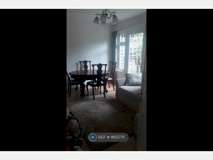 3 Bedroom Detached House To Rent In Julian Avenue, London, W3