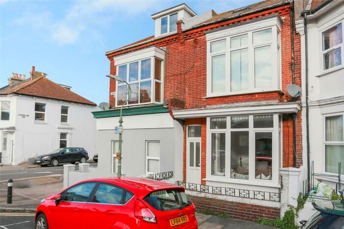 1 Bedroom Apartment To Rent In Cowper Street, Hove, East Sussex, BN3