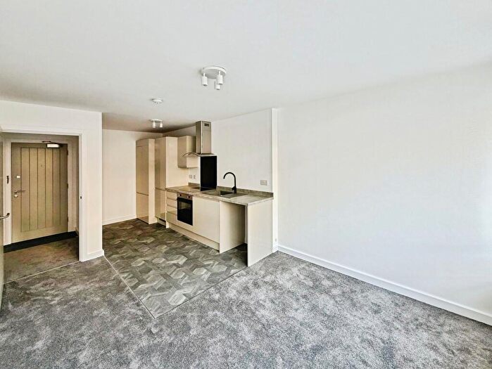 1 Bedroom Flat To Rent In Clerkson Street, Mansfield, NG18