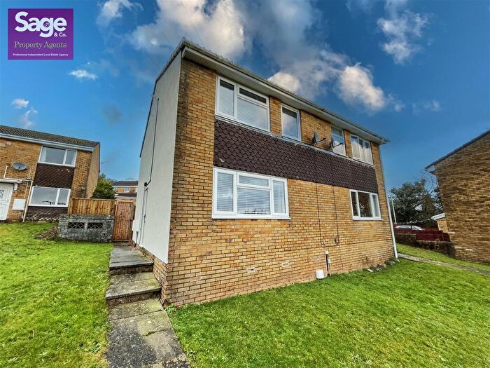 3 Bedroom Semi Detached House For Sale In Mountside, Risca, Newport, NP11