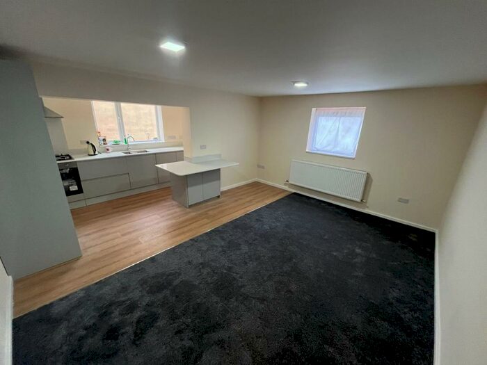 2 Bedroom Apartment To Rent In Comberton Terrace, Kidderminster, DY10