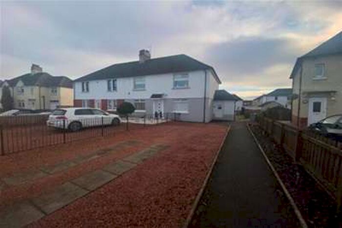 2 Bedroom Flat To Rent In Meikle Earnock Road, Hamilton, ML3