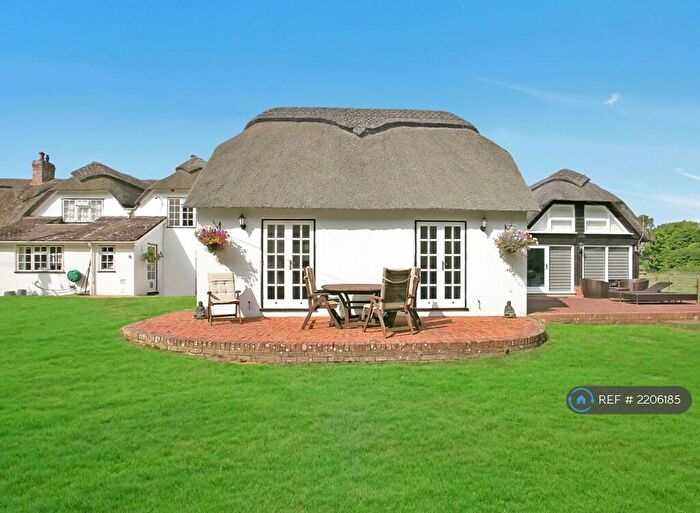 1 Bedroom Detached House To Rent In Wimborne, Dorset, BH21