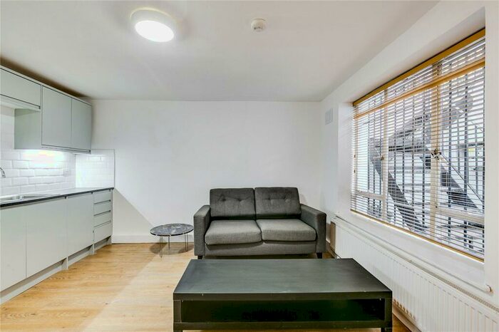 2 Bedroom Flat To Rent In Bromfield Street, Angel, N1