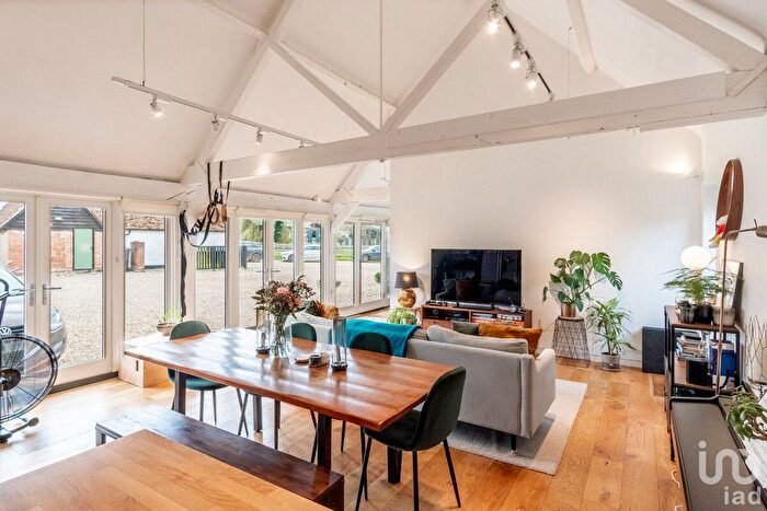 1 Bedroom Barn Conversion To Rent In Woodside Green, Great Hallingbury, CM22