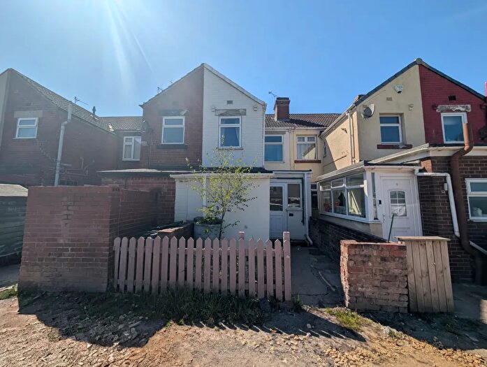 2 Bedroom Terraced House To Rent In Mayfield Terrace, Askern Doncaster, DN6