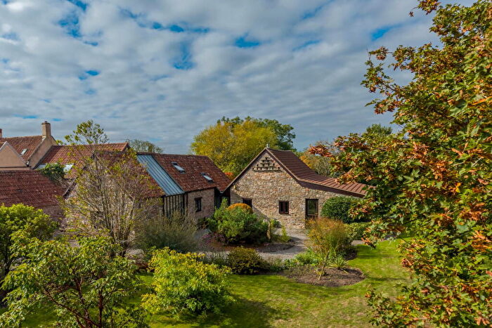 4 Bedroom Barn Conversion For Sale In Back Lane, Kingston Seymour, BS21