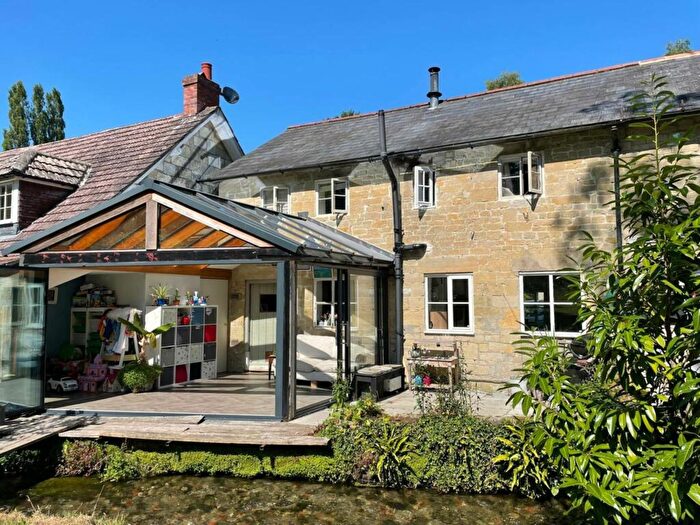 3 Bedroom Semi-Detached House For Sale In High Street, Fovant, SP3