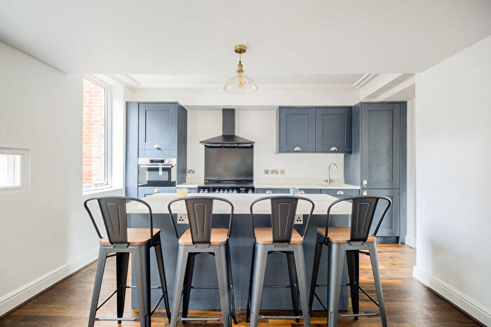 2 Bedroom Apartment To Rent In Reliance Works, Kenyon Street, Jewellery Quarter, B3