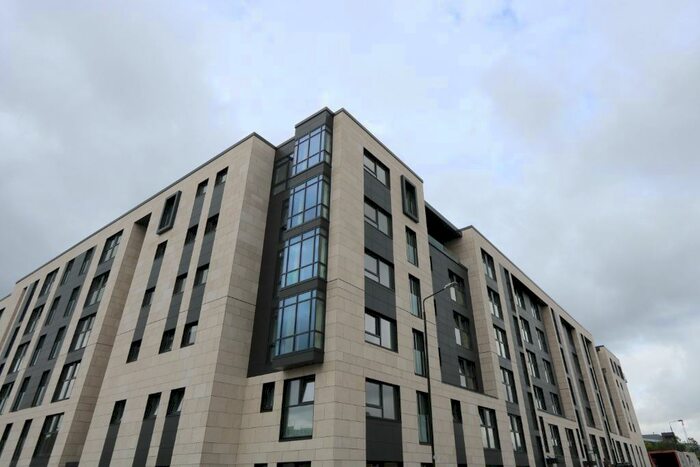 2 Bedroom Flat To Rent In Minerva Way, Glasgow, G3