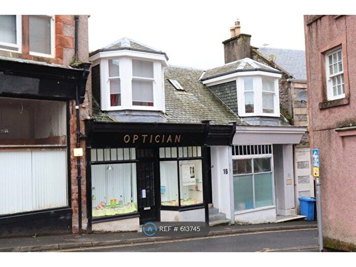 2 Bedroom Maisonette To Rent In Tower Street, Rothesay, Isle Of Bute, PA20