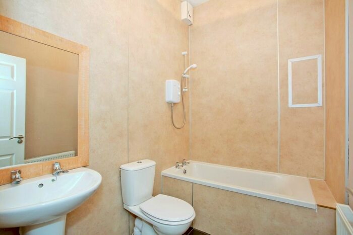 Studio To Rent In Roslin Street, Aberdeen, AB24